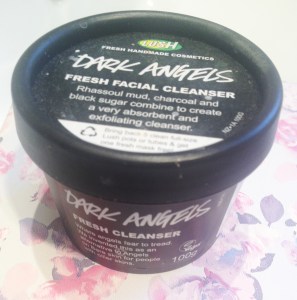 Lush Dark Angels Cleanser