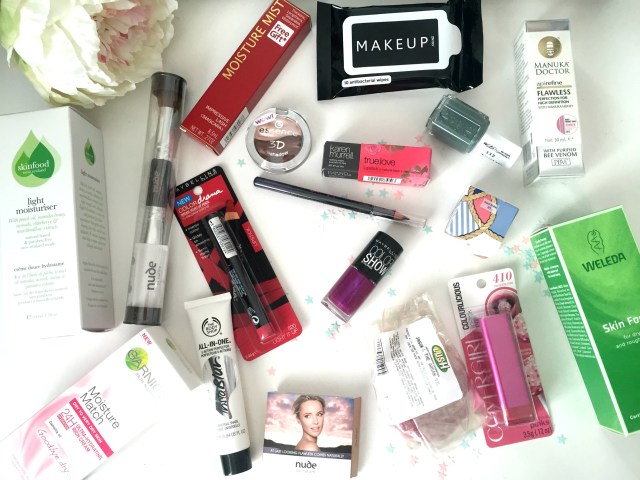 MUO Makeup Obsessives beauty Box unboxing full size
