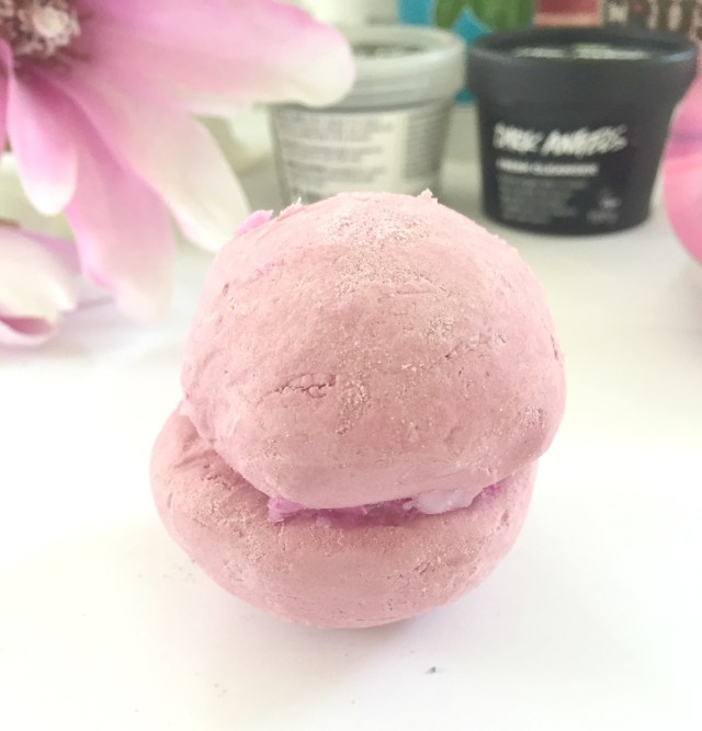 Rose Jam Macaroon Lush Bubble Bar Bath