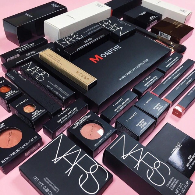 giveaway freelance makeup artist kit nz beauty book nars mac